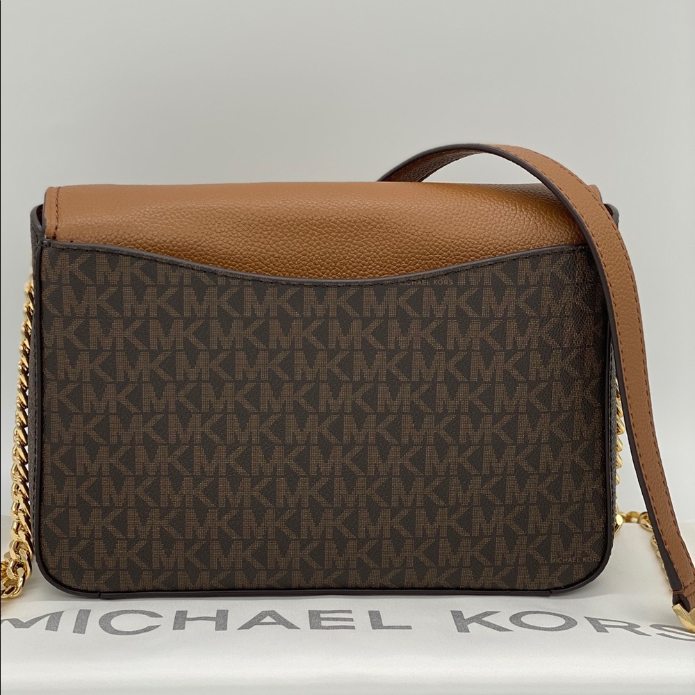 MICHAEL KORS WANDA MEDIUM SHOULDER CROSSBODY BROWN - Picture 3 of 16